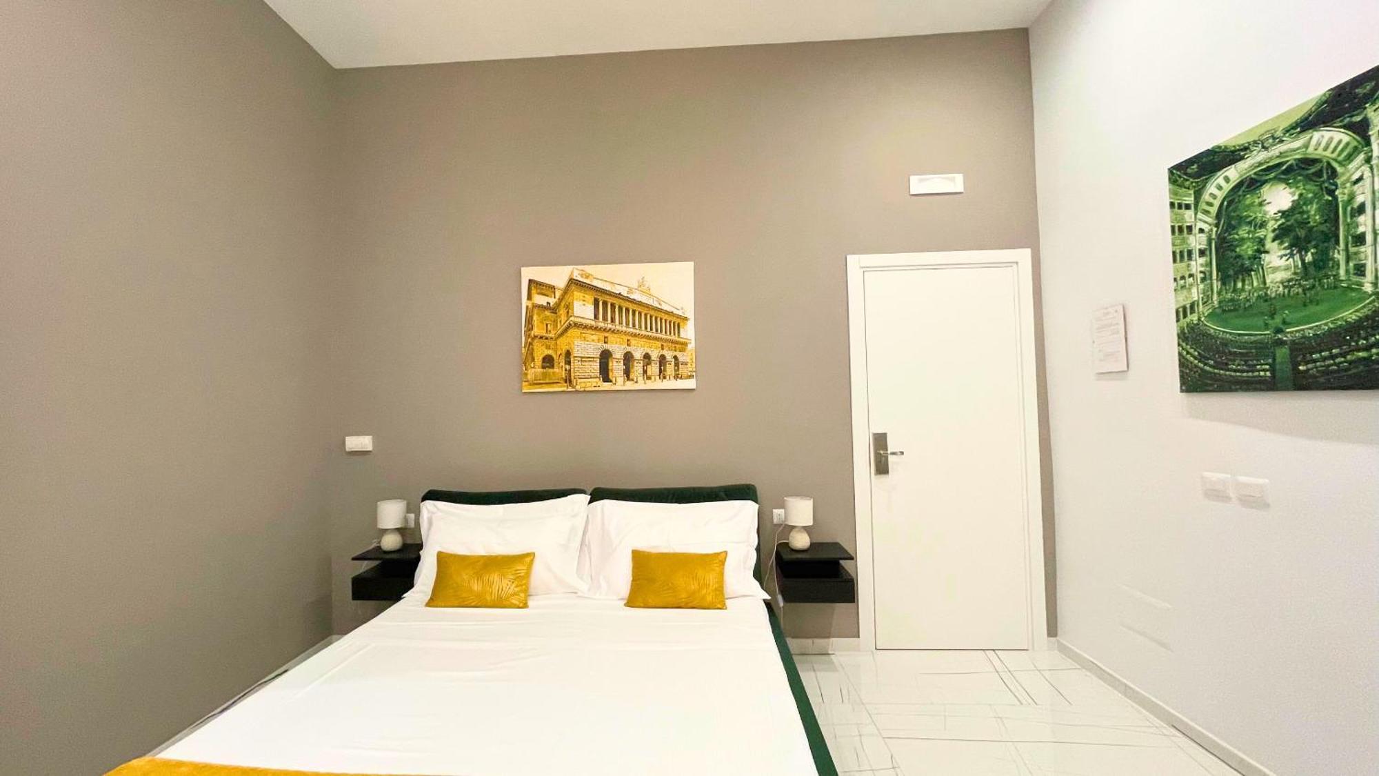 Hotel Palazzo Goyze Nápoles Habitación foto